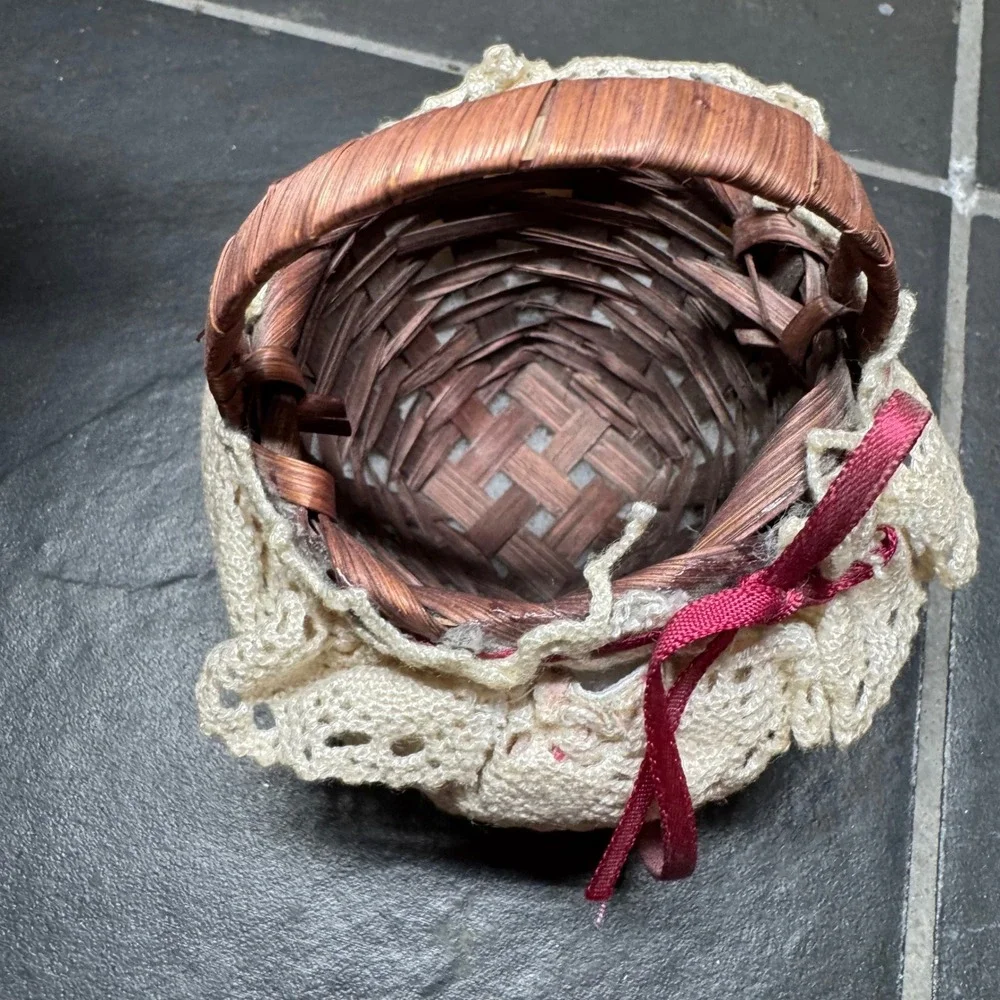 Miniature Woven Basket Crochet Lace Trim Floral‎ Fabric Burgundy Ribbon Easter